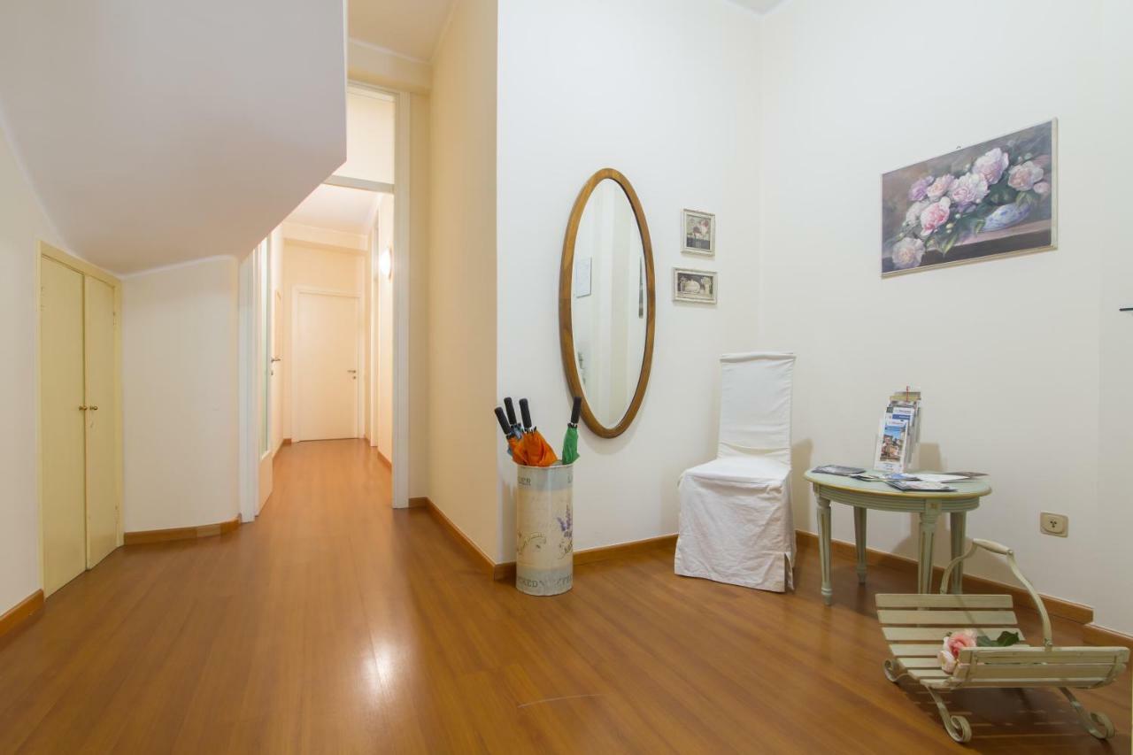 Casa Vacanza Fontana Del Delfino Bergamo Kültér fotó